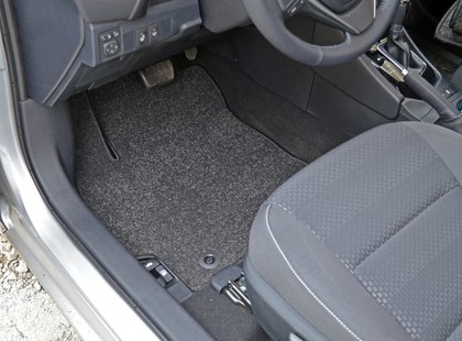 Коврики на Toyota Corolla (E18) 2012 - 2019 в Туле