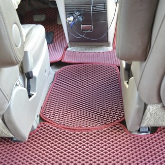 Коврики на Toyota Sienna II 2003 - 2010 в Туле