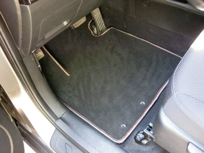 Коврики на KIA Sorento II 2009 - 2012 в Туле