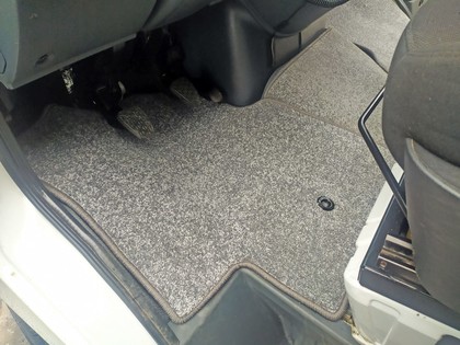 Коврики на Mercedes Sprinter Classic (W909) 2013 - 2025 в Туле