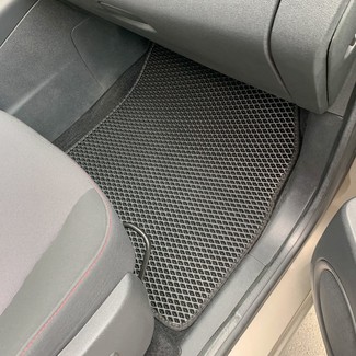 Коврики на Renault Scenic III 2009 - 2016 в Туле
