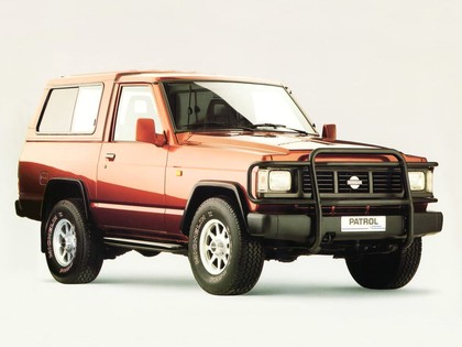 Коврики на Nissan Patrol (K260) 1986 - 1994 в Туле