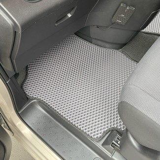 Коврики на Nissan Serena (C27) 2016 - 2022 в Туле
