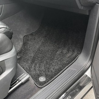 Коврики на Volkswagen Touareg II 2010 - 2018 в Туле