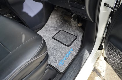 Коврики на Toyota Voxy (R80) 2014 - 2021 в Туле
