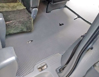 Коврики на Toyota Voxy (R70) 2007 - 2013 в Туле