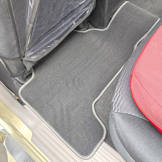Коврики на Mitsubishi Montero Sport II 2008 - 2016 в Туле