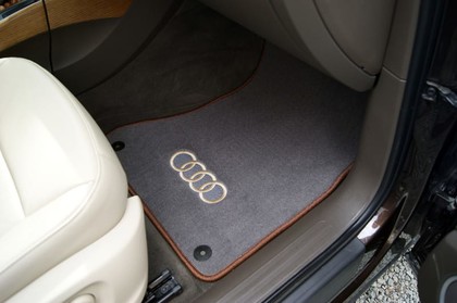 Коврики на Audi Q5 I 2008 - 2017 в Туле