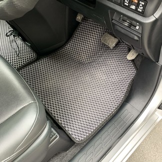 Коврики на Toyota Noah (R80) 2014 - 2021 в Туле