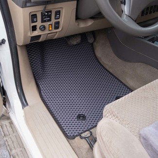 Коврики на Toyota Fortuner I 2004 - 2015 в Туле