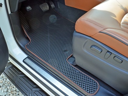 Коврики на Infiniti QX80 2013 - 2025 в Туле