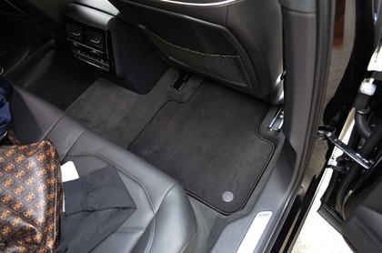 Коврики на Volkswagen Touareg III 2018 - 2025 в Туле