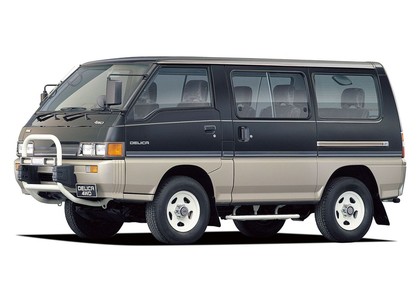 Коврики на Mitsubishi Delica 3 1986 - 1999 в Туле