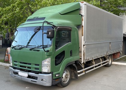 Коврики на Isuzu Forward V широкая кабина 2007 - 2025 в Туле