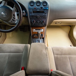 Коврики на Nissan Altima (L32) 2006 - 2012 в Туле