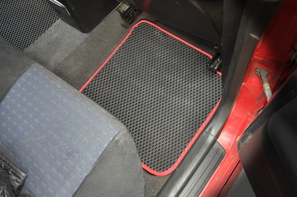 Коврики на Mitsubishi Lancer IX 2000 - 2010 в Туле