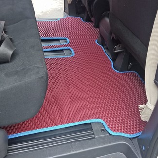 Коврики на Mitsubishi Delica D:5 2007 - 2025 в Туле