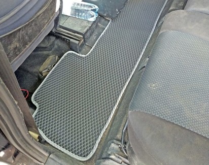 Коврики на Toyota Wish I 2003 - 2009 в Туле