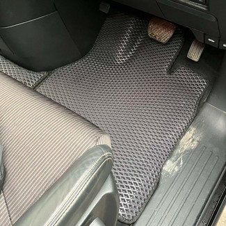 Коврики на Nissan Elgrand (E52) 2010 - 2025 в Туле