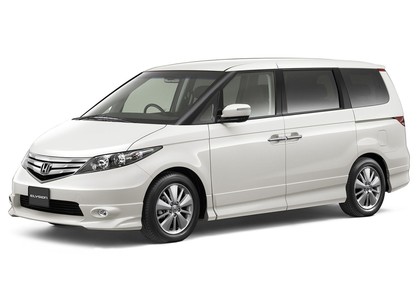 Коврики на Honda Elysion 2004 - 2013 в Туле