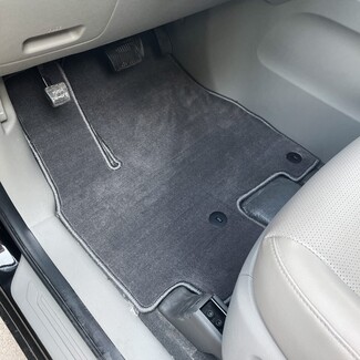 Ворсовые коврики на KIA Carnival III 7 мест 2014&nbsp;-&nbsp;2021 в Туле