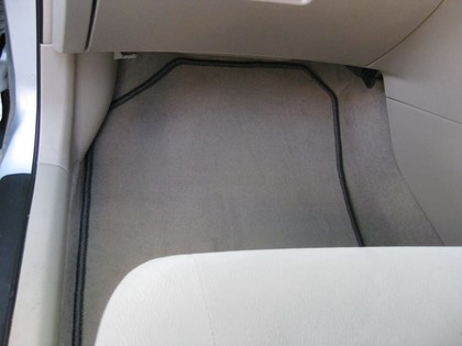 Коврики на Toyota Corolla Fielder (E12) 2001 - 2006 в Туле