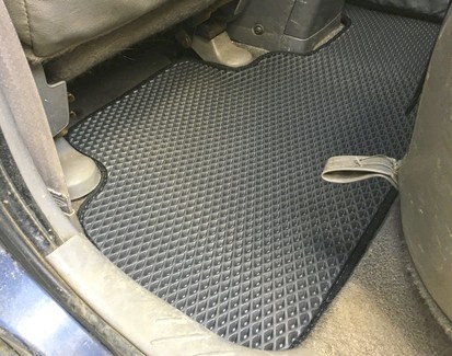 Коврики на Mazda Tribute 2000 - 2007 в Туле