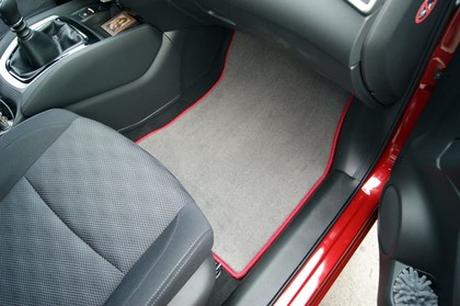 Коврики на Nissan Qashqai (J11) (Английская сборка) 2013 - 2025 в Туле