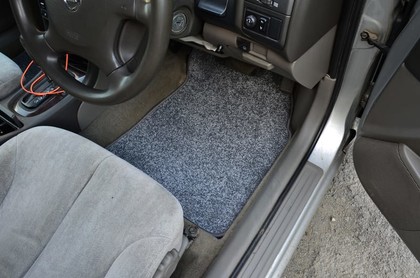 Ворсовые коврики на Nissan Cefiro (A33) 1998 - 2003 в Туле