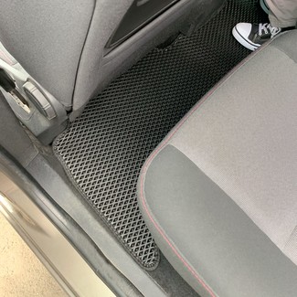 Коврики на Renault Scenic III 2009 - 2016 в Туле