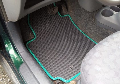 Коврики на Toyota Echo 1999 - 2006 в Туле