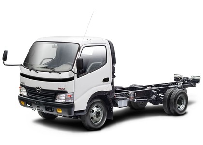 Коврики на Hino 300 I широкая кабина 1999 - 2011 в Туле