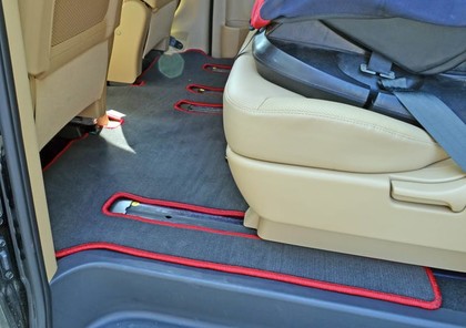 Ворсовые коврики на Hyundai H1 II 2007 - 2022 в Туле