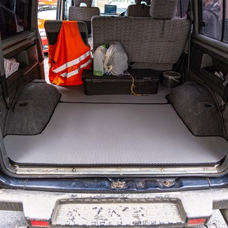 Коврики на Mitsubishi Delica 3 1986 - 1999 в Туле