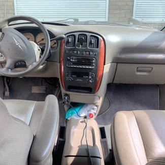 Коврики на Chrysler Voyager (RG) 2000 - 2008 в Туле