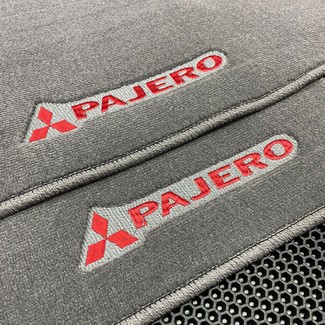 Коврики на Mitsubishi Pajero IV 2006 - 2021 в Туле