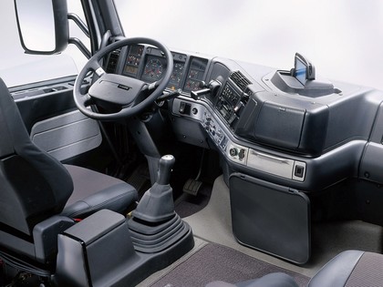 Коврики на Volvo FH I (FH12, FH16) 1993 - 2002 в Туле