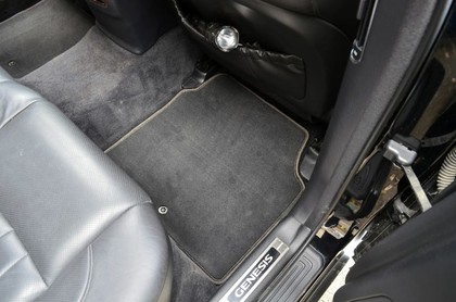 Коврики на Hyundai Genesis I 2008 - 2014 в Туле