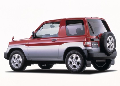 Ворсовые коврики на Mitsubishi Pajero iO 1998 - 2007 в Туле