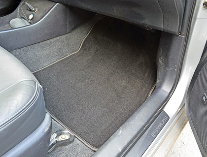 Коврики на Toyota Prius (30) 2009 - 2016 в Туле