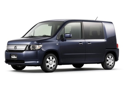 Коврики на Honda Mobilio Spike 2002 - 2008 в Туле