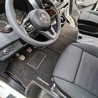 Коврики на Mercedes Sprinter (W907/W910) 2018 - 2025 в Туле