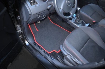 Коврики на Renault Megane II 2002 - 2008 в Туле