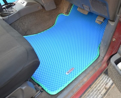 Коврики на Toyota Hilux Surf II 1989 - 1995 в Туле
