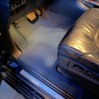 Коврики на Infiniti QX80 2013 - 2025 в Туле