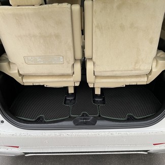 Коврики на Toyota Vellfire (H30) 2015 - 2023 в Туле