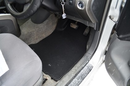 Коврики на Toyota Prius (20) 2004 - 2009 в Туле