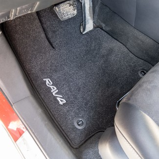 Коврики на Toyota Rav4 V 2018 - 2025 в Туле