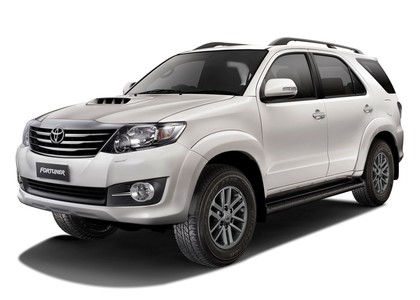 Коврики на Toyota Fortuner I 2004 - 2015 в Туле