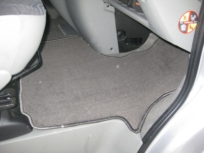 Коврики на Renault Trafic II 2001 - 2014 в Туле